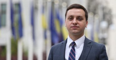 Заработал на продаже черешни: нардеп переехал в квартиру в центре Киева стоимостью $200 тысяч (видео)