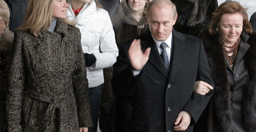 Утечка базы данных ФСБ: росСМИ показали, где до войны отдыхали дочери и экс-супруга Путина