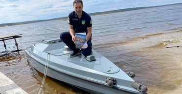 Морський дрон Magura "доставить" російським окупантам у Крим нову українську марку (фото)