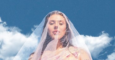 Три новых весенних клипа от Оли Поляковой, Насти Каменских, KAZKA: о победе, любви и смелости