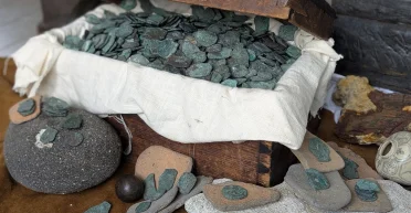 Дайвери знайшли залишки Флоту скарбів: знахідки коштують щонайменше мільйон доларів (фото)