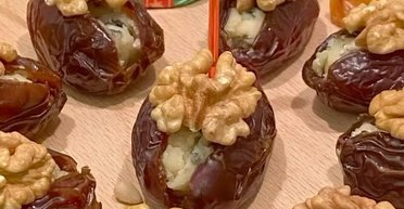 Смачно та незвично: рецепт яскравої закуски на святковий стіл за 2 хвилини (відео)