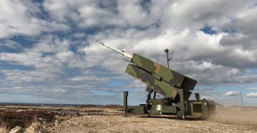 Литва усилила ПВО Украины ЗРК NASAMS: Шмыгаль встретился с премьер-министром Шимоните