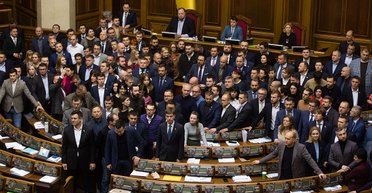 Замена капитана. Депутат Ирина Верещук: "В ноябре партию "Слуга народа" возглавит Корниенко"