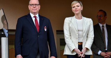 Князь і княгиня Монако відвідали турнір із регбі (фото)