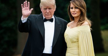 Гламур і шик: 7 найвишуканіших образів Меланії Трамп