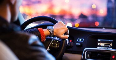 Сбор за регистрацию автомобиля повысят: сколько украинцы заплатят в 2024 году