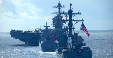 Возле Норвегии войска НАТО охотятся на российскую подлодку: что известно