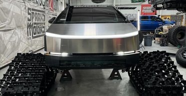 Для украинских зим: пикап Tesla Cybertruck получил необычный тюнинг (фото)