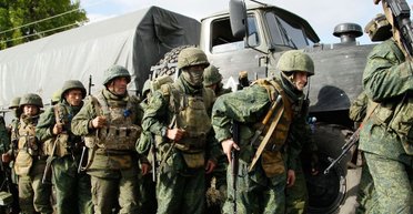 Притулок для дезертирів: росіянам, які відмовилися воювати в Україні, нададуть захист у Франції
