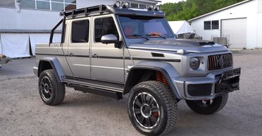 Украинские мастера создали впечатляющий пикап "Гелендваген" (видео)