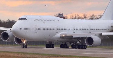 "Этот шаг шокирует": Трампа раскритиковали в США из-за намерений принять роскошный Boeing в подарок, — NYT