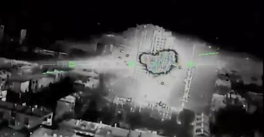 Дроны СБС уничтожили командный пункт ФСБ в центре Донецка: обезвредили 27 офицеров РФ (видео)