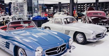 Эксклюзивы на $55 миллионов: на аукцион выставили впечатляющую коллекцию суперкаров (фото)