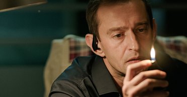 Один в кадре. Зачем смотреть фильм "Коллектор"