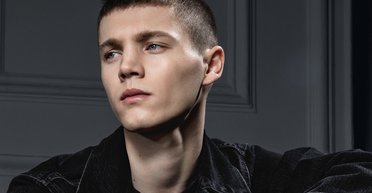 Граф Феликс, племянник короля Дании и бывший принц, начал встречаться с чилийской актрисой
