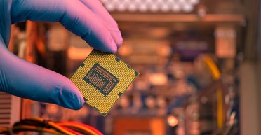 Трамп відродив торговельну війну: Китай більше не хоче купувати "небезпечні" чипи зі США