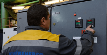 Борги за світло: через яку суму українцям можуть відключити електроенергію