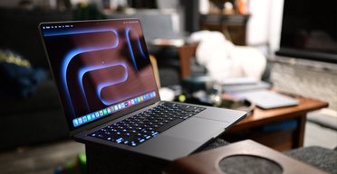 Ноутбук MacBook Pro, планшет iPad Pro, гарнітура Vision Pro: чим здивували новинки Apple (фото)