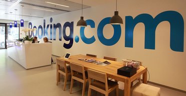 Бронь на Крым. Почему сервис Booking.com все еще работает с аннексированным полуостровом