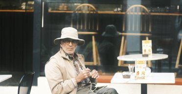 Пенсіонер виграв суд у ПФУ та отримав тисячі гривень компенсації: як йому це вдалося