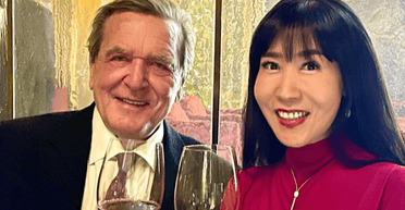 Несплачений рахунок: вечірка ексканцлера Німеччини Герхарда Шредера закінчилася викликом поліції