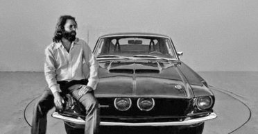 50 років без Джима Моррісона із The Doors, а таємниця його Ford Mustang не розгадана (фото, відео)