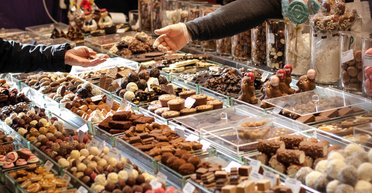 Не от сладкой жизни. Почему украинцы стали есть меньше шоколада