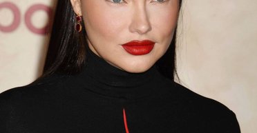 Найвідоміший "ангел" Victoria's Secret Адріана Ліма змінилася до невпізнання