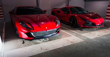 У Києві виявили паркінг із ексклюзивними Ferrari вартістю понад $500 000 (фото)