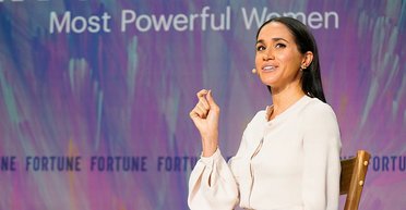 Меган Маркл в третий раз появилась на мероприятии в украшениях от украинского бренда (фото)