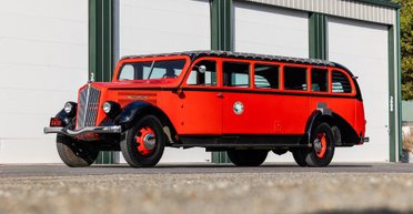 Нетипичный раритет: созданный украинцем автобус 1937 года продают за $500 000 (фото)