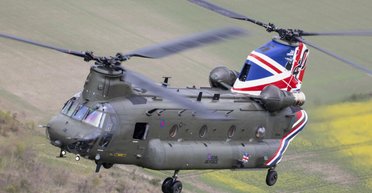 Британські ВПС отримають 14 нових вертольотів Boeing H-47 Chinook підвищеної дальності (відео)