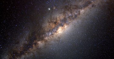 Прибули з іншого світу: у Чумацькому Шляху виявлено три найдавніші зірки у Всесвіті