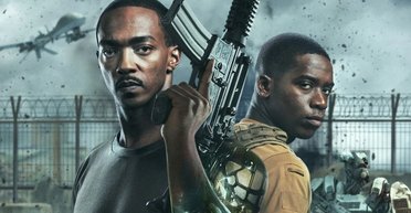 Смертельная зона. Фильм от Netflix вызвал скандал: Киев разбомблен, Украина как Сомали