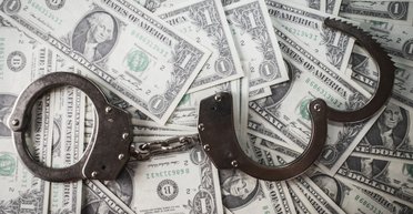 Рада поддержала законопроект о соглашении со следствием в расследованиях коррупционных преступлений