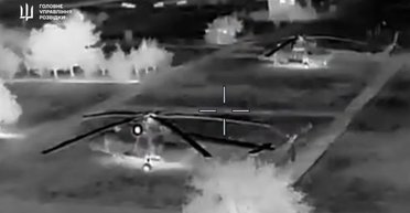 Потеряли три вертолета и уникальную РЛС: ГУР нанесло удар по оккупантам в Крыму (видео)