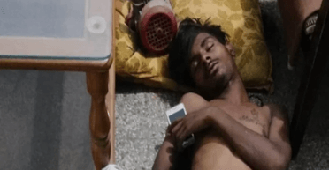 Розбудили поліцейські: грабіжник проник у будинок, але заснув поруч із кондиціонером