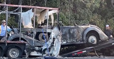 Эксклюзивное 90-летнее авто за $2 миллиона сгорело на ровном месте (видео)