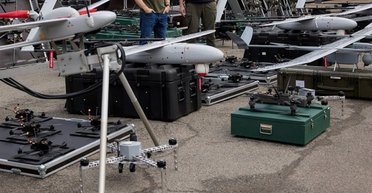 Гарантия от "снарядного голода": на складах ВСУ нужно 30 млн дронов, 20% оптоволоконных, — DroneUA (видео)