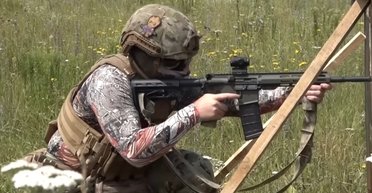 Бойцы ВСУ переходят на винтовки UAR-15: почему отказались от "Калашникова" (видео)