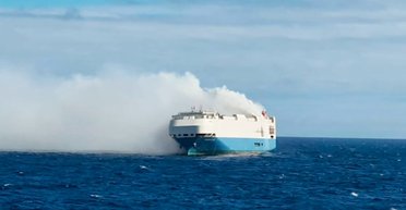 Электромобиль сжег корабль: на Volkswagen подали в суд из-за катастрофы на судне