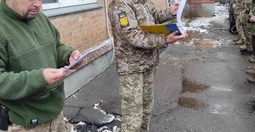 Арешт коштів ухилянтів від мобілізації: адвокат розповів, як це відбуватиметься (відео)