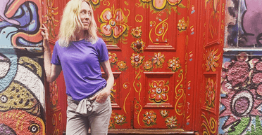 4 простих правила: 60-річна жінка стверджує, що знизила свій біологічний вік