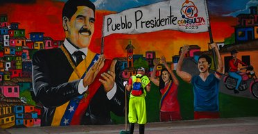 Ликвидация Мадуро или удары по картелям: США направили флот с морпехами к берегам Венесуэлы, — СМИ