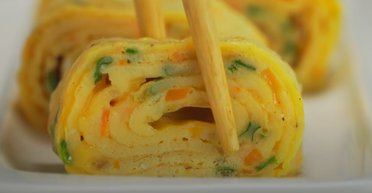 Тамаго-які: рецепт японського омлету на сніданок