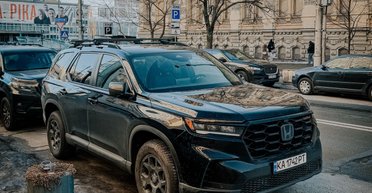 В Україні з'явився брутальний сімейний кросовер Honda для бездоріжжя (фото)