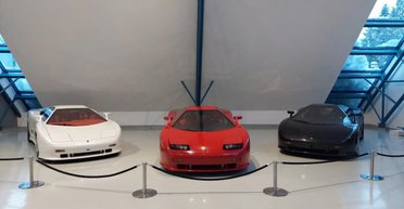 Эксклюзив из 90-х: уникальные чешские суперкары Tatra показали на публике (фото)