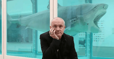 Скандальный шедевр. Инструкция от Дэмьена Херста: как продать маринованную акулу за $12 млн