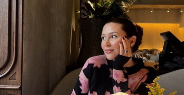 "Мам, уявляєш?": донька Анастасії Заворотнюк звернулася до покійної акторки (відео)